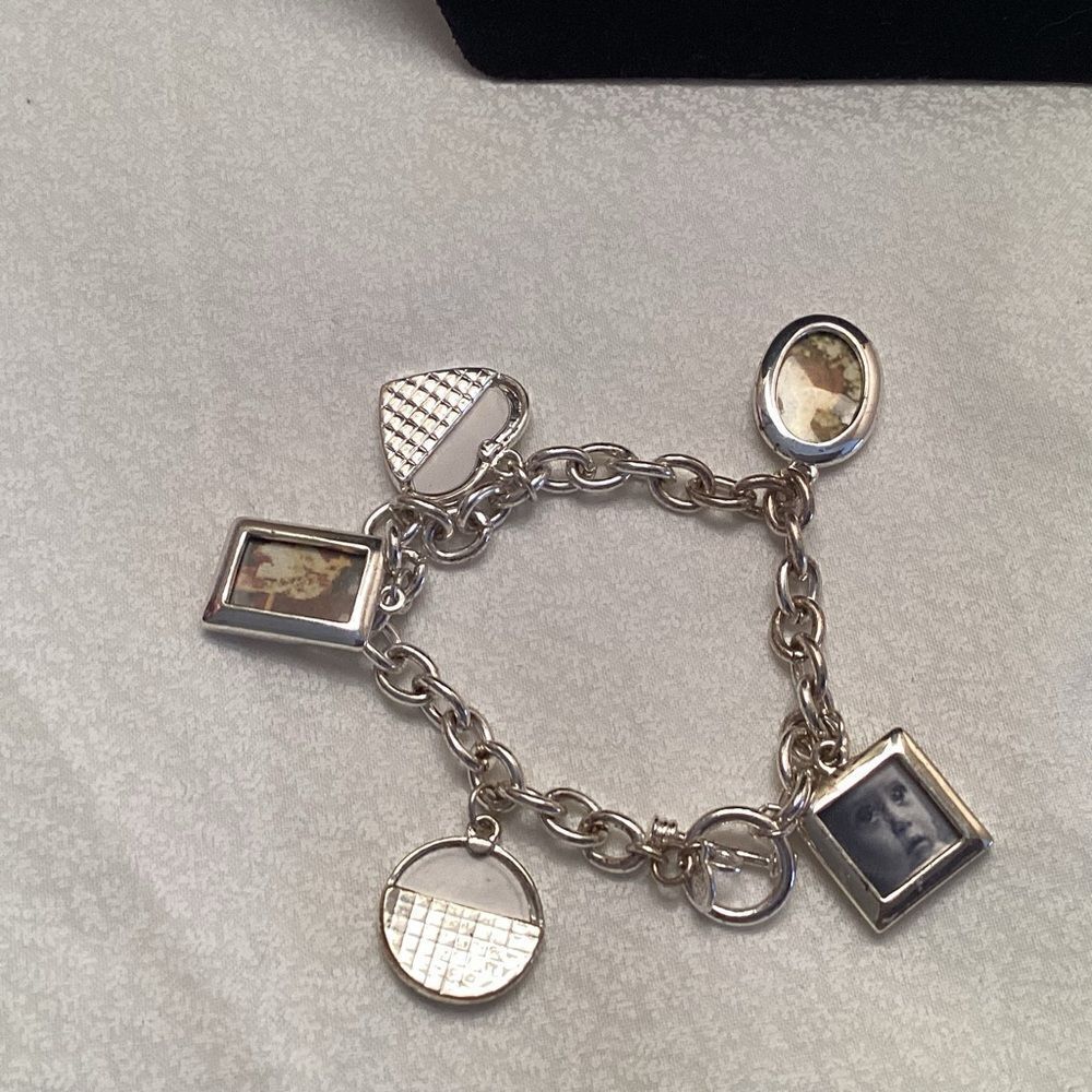 Premier Design Brand Silvertone Heavy Link Photo Frame Bracelet